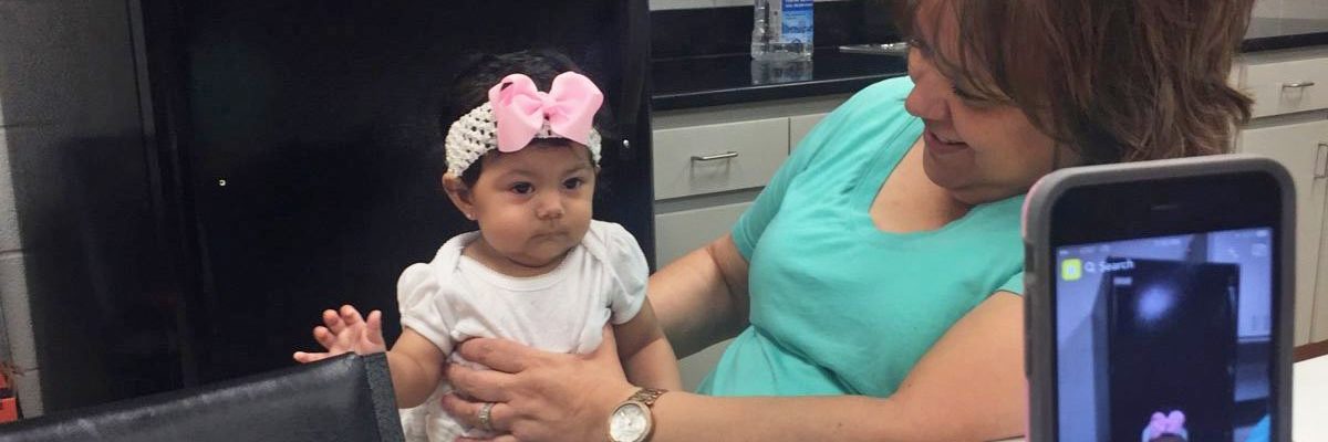 Photo: Mother with her daughter