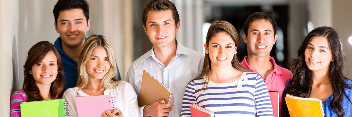 Photo: Casual group of students looking happy and smiling